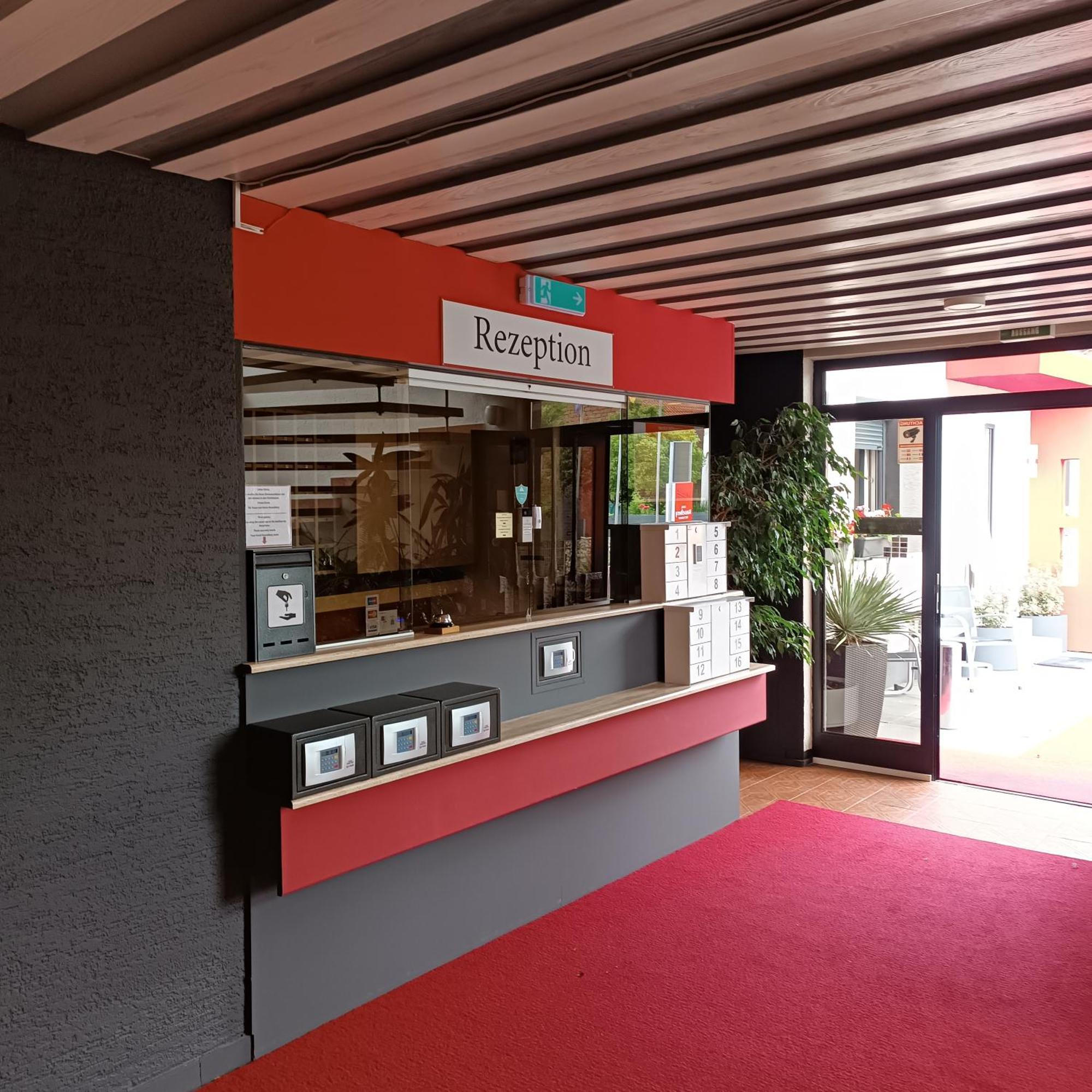 Hotel Hasselberg Kaiserslautern Extérieur photo